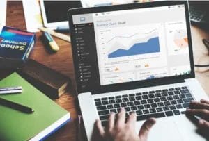 SEM Agency in Singapore, Laptop browsing