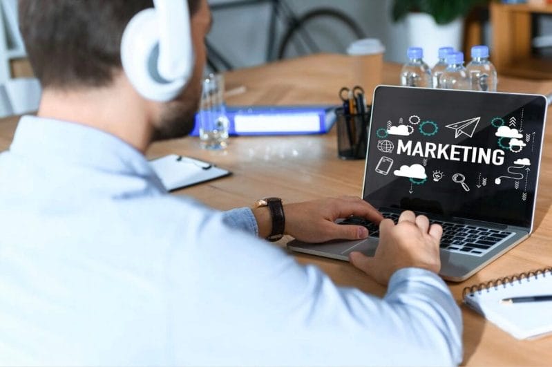 sign a partnership contract with a digital marketing agency in Singapore