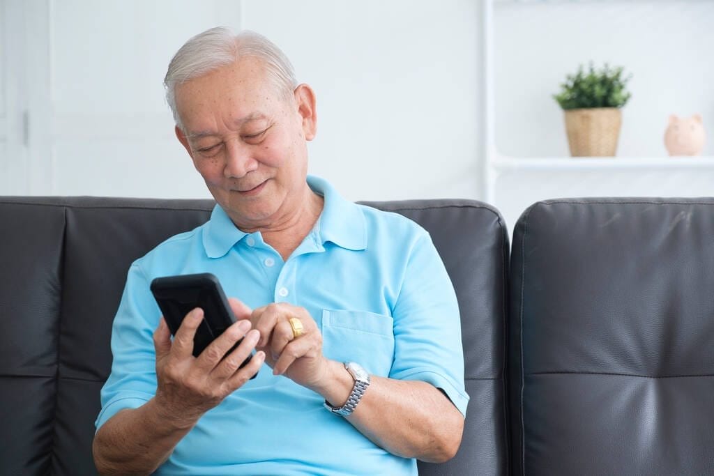Advertising Agency in Singapore: Key to Engaging Seniors on Social Media